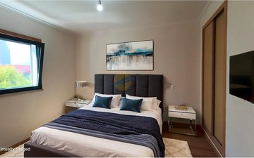 Property slide 17