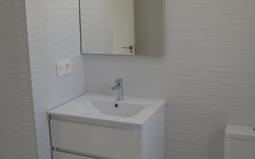 Property slide 24