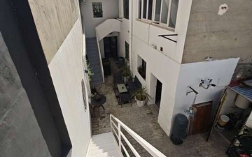 Property slide 16