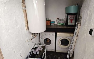 Property slide 18