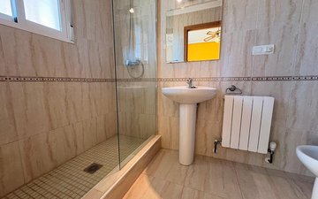 Property slide 31