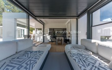 Property slide 22