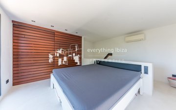 Property slide 34