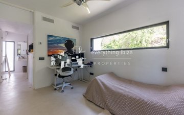 Property slide 37