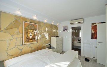Property slide 21