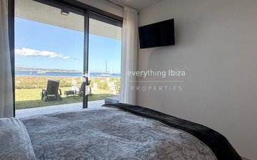 Property slide 22