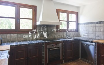 Property slide 18