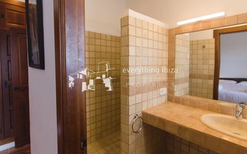 Property slide 29