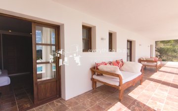 Property slide 34