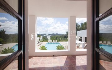 Property slide 35