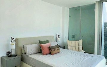 Property slide 14