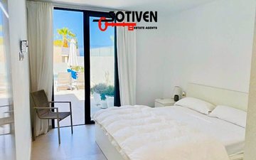 Property slide 15