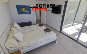 Property slide 21