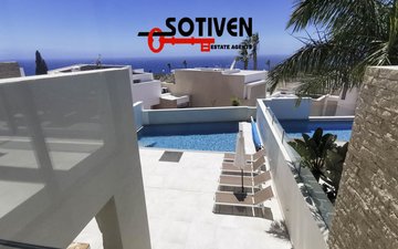 Property slide 22