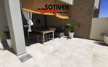 Property slide 44