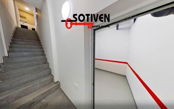 Property slide 32