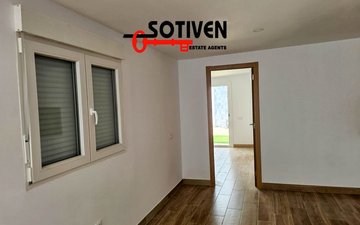 Property slide 31