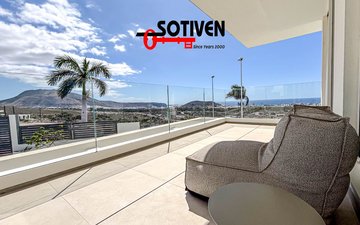 Property slide 32