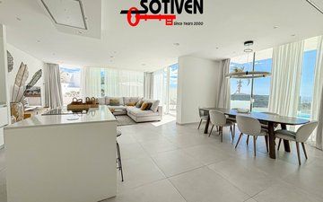 Property slide 22