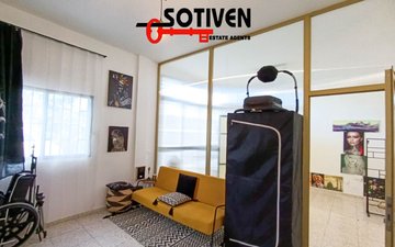 Property slide 11