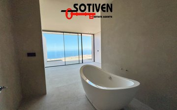 Property slide 39