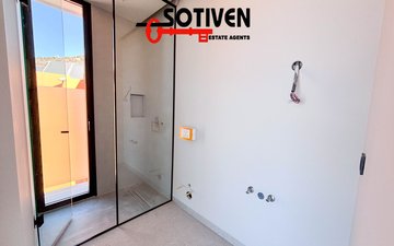 Property slide 46