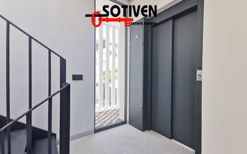 Property slide 35
