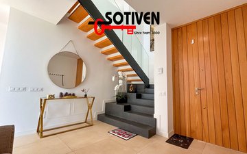 Property slide 14