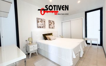 Property slide 25