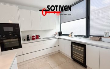 Property slide 30