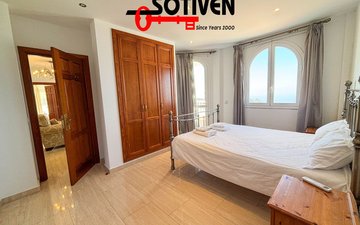 Property slide 22