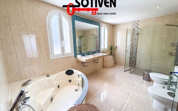 Property slide 30