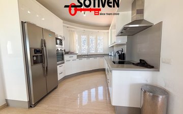 Property slide 49