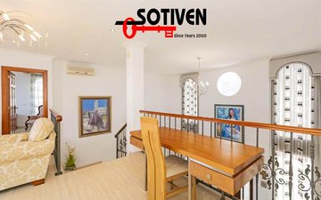 Property slide 18