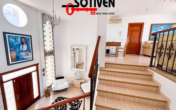 Property slide 17