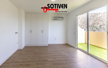 Property slide 18