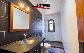 Property slide 20