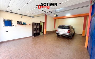 Property slide 31