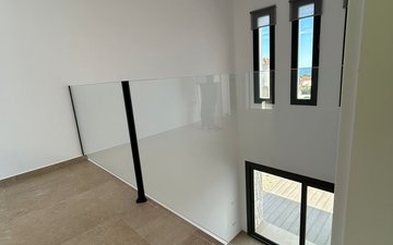 Property slide 14