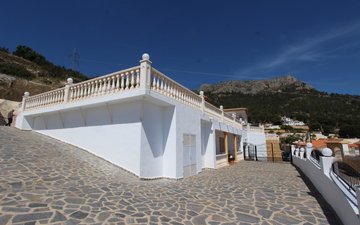 Property slide 30