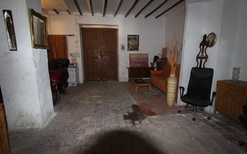 Property slide 10