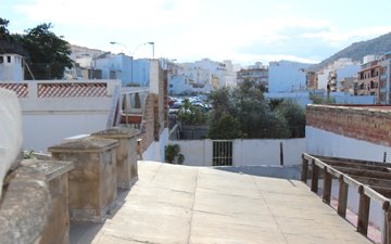 Property slide 14