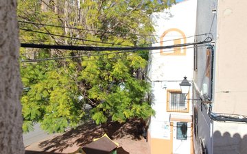 Property slide 21