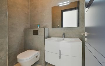 Property slide 38