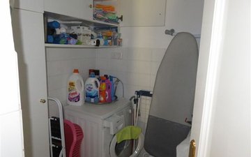 Property slide 32