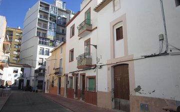Property slide 4