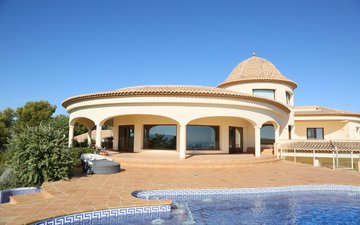 Property slide 4