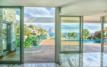 Property slide 36