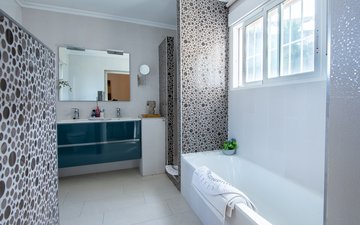 Property slide 30