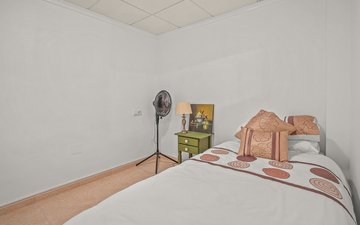 Property slide 21